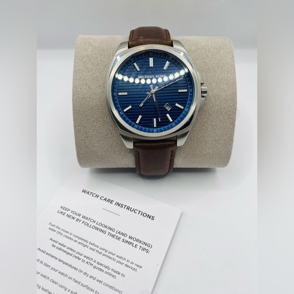 MICHAEL KORS Watch ‼️ (Please Check Description) - Picture 4 of 8